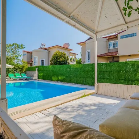 فندق Infinity White فتحية