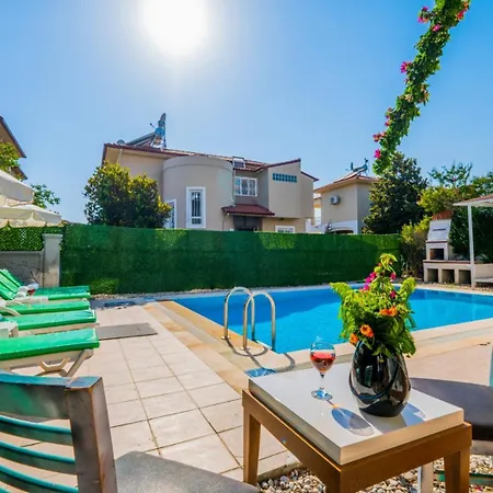 Infinity White Отель 4*